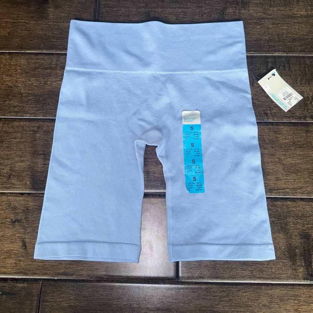 🔴4/$16: NWT Primark Biker Shorts